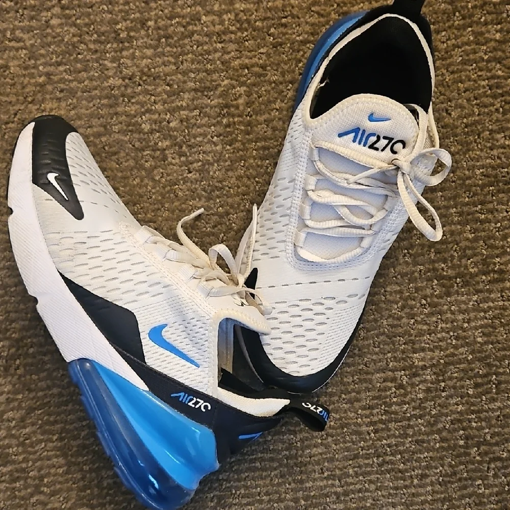 Nike Air Max 270 in White and Blue 6Y - Picture 5 of 6